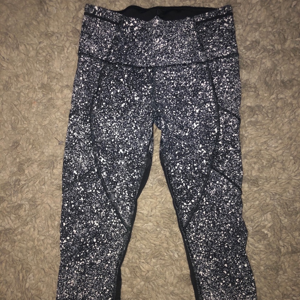 Cropped Lululemon leggings